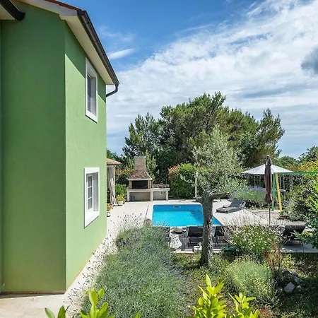 Branka Semesterbostad *