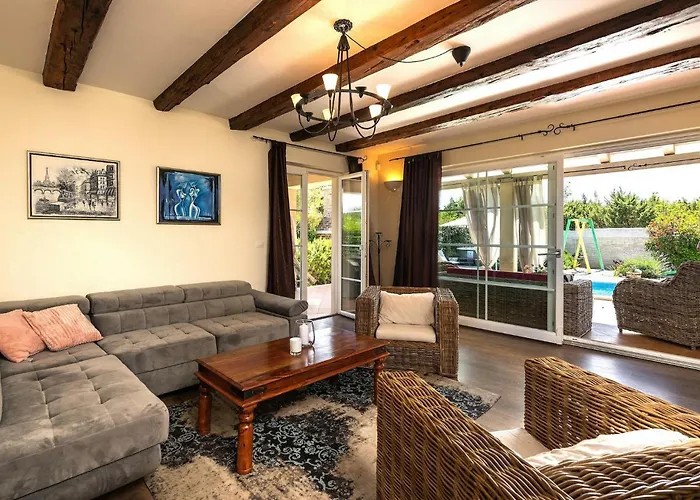 Branka Semesterbostad *